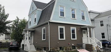 17 Hazel St #1, Watertown, MA 02472