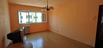 Vând apartament 2 camere