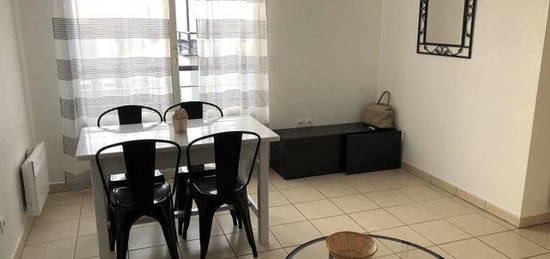 Location appartement 1 pièce 35 m²