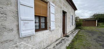 Maison pierre avec jardin, garage et dépendances