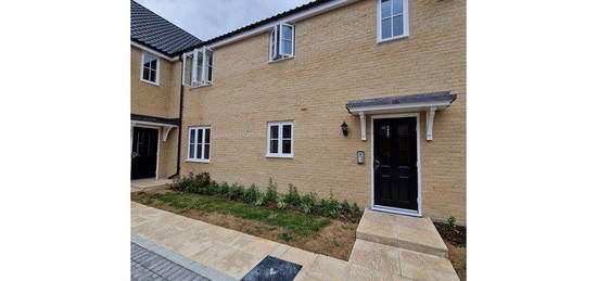 Flat to rent in Marina Close, Thetford IP24