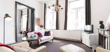 Appartement meublé  à louer, 3 pièces, 2 chambres, 72 m²