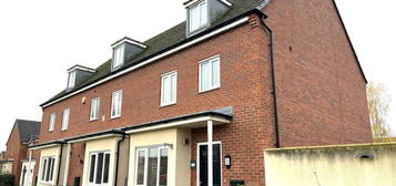 4 bedroom end of terrace house for sale