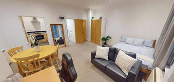 1 bedroom ground floor flat