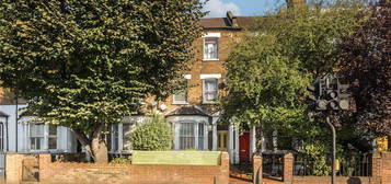 Flat for sale in Blackheath Road, Greenwich SE10