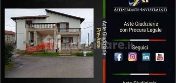 Appartamento all'asta via Aterno , 17, Collecorvino