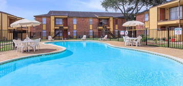 Willow Ridge Apartments, Houston, TX 77085