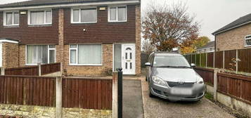 3 bedroom semi-detached house