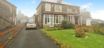 3 bed semi-detached house for sale