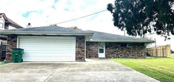 1517 Avenue G Ave, Marrero, LA 70072