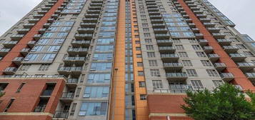 1053 10th St SW #814, Calgary, AB T2R 1S6