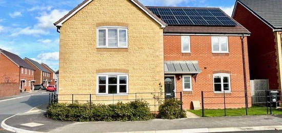 Detached house to rent in Sycamore Drive, Calne SN11