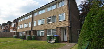 2 bedroom ground floor flat