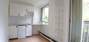 Location appartement 1 pièce 16 m²