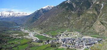 Piso en avenida De Francia en Benasque