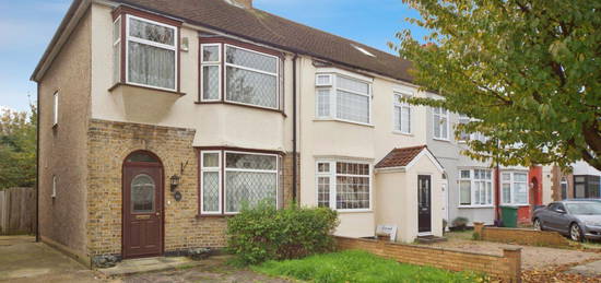 3 bed end terrace house for sale