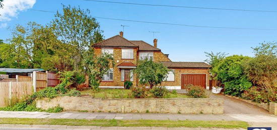 4 bedroom detached house to rent