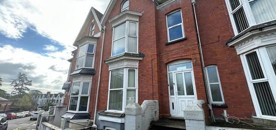 4 bed shared accommodation to rent