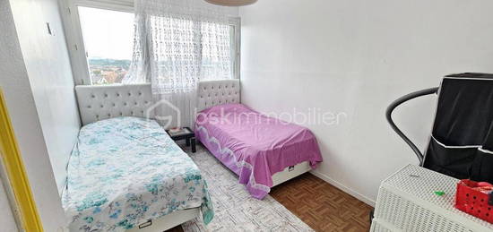 Appartement  à vendre, 4 pièces, 3 chambres, 70 m²