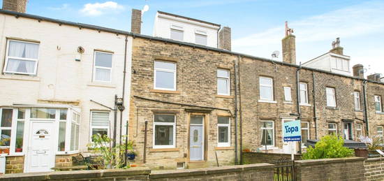 2 bed terraced house for sale