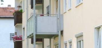 +++ 2-Zimmer-Wohnung in GUTER LAGE LANGENS + BALKON + S-Bahn-Nähe +++