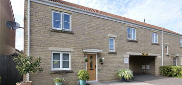 4 bed detached house for sale