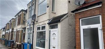 End terrace house to rent in Wharncliffe Street, Hull HU5