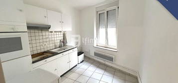 Appartement  à louer, 2 pièces, 1 chambre, 33 m²