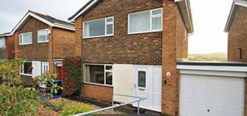 3 bed detached house to rent