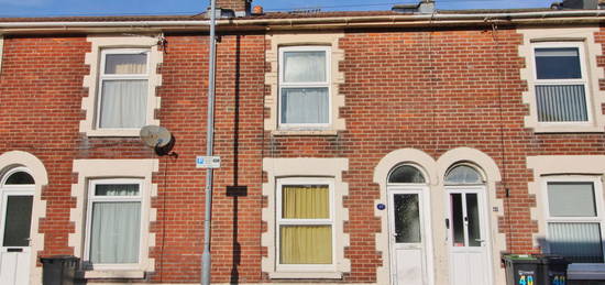 2 bed terraced house for sale