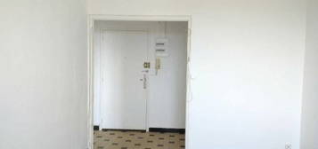 Appartement  à louer, 3 pièces, 2 chambres, 69 m²