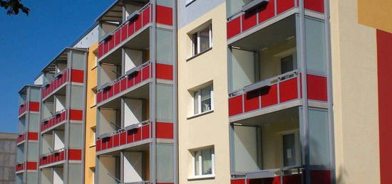 3-Raum-Wohnung im Grünen mit tollem Balkon