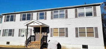 10 Adams St Apt D4, East Stroudsburg, PA 18301