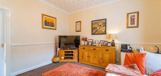 2 bed terraced house for sale