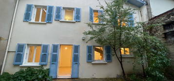 Maison 2CH 60m2 avec cour privative au calme