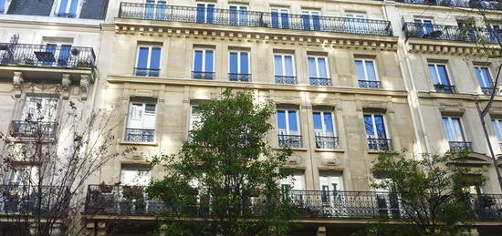 Rue Ordener 1 /2 p. 34 m² ( poss chbre)