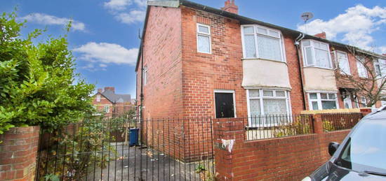 3 bed terraced house for sale