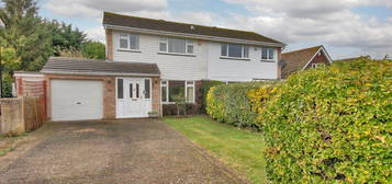 3 bed semi-detached house for sale