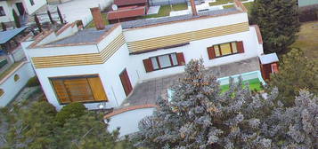 Haus mit Garten und Pool Nähe Krems