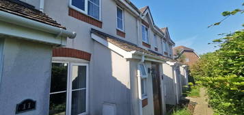 2 bedroom terraced house