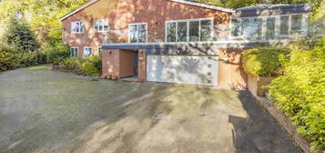 5 bed detached house for sale