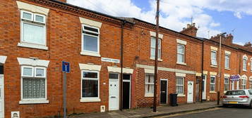 3 bed terraced house to rent