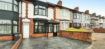 4 bedroom terraced house for sale