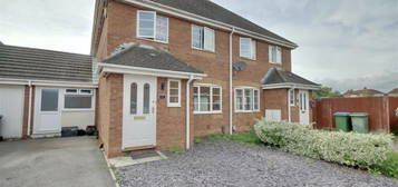 3 bedroom semi-detached house