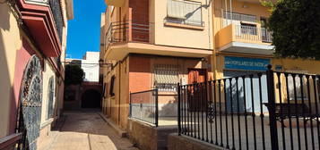 Casa adosada en venta en Calle Churre, 17, Viator