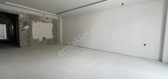 DA EMLAK//KUMLUBEL MH ESENL CD YAKIN LX 170m2 3+1 FERAH DARE