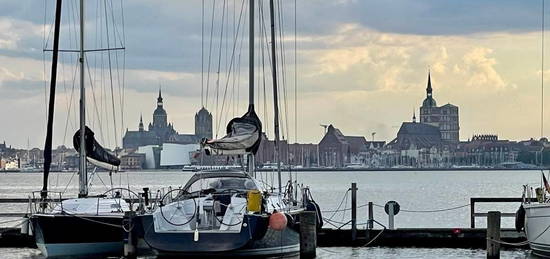 Exkl. 3 Zi. EG-Wohnung mit Seeblick / Süd-Terrasse &amp; Balkon - Insel Rügen im Seebad Altefähr