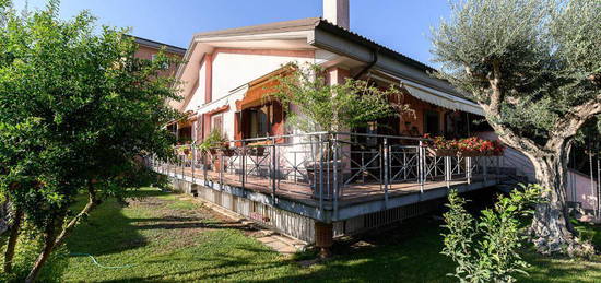 VILLA SINGOLA A ROMA