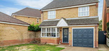 3 bed detached house for sale