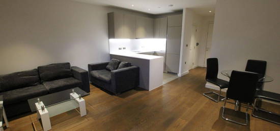 Flat for sale in Belcanto Apartments, Elvin Gardens, Wembley HA9